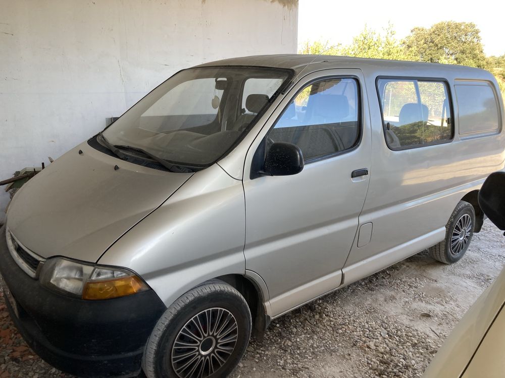 Vendo toyota hiace