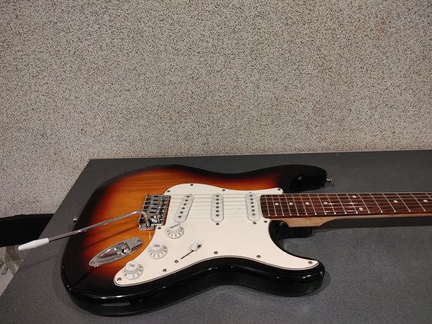 Stratocaster Sunburst gitara elektryczna Solidny instrument !!