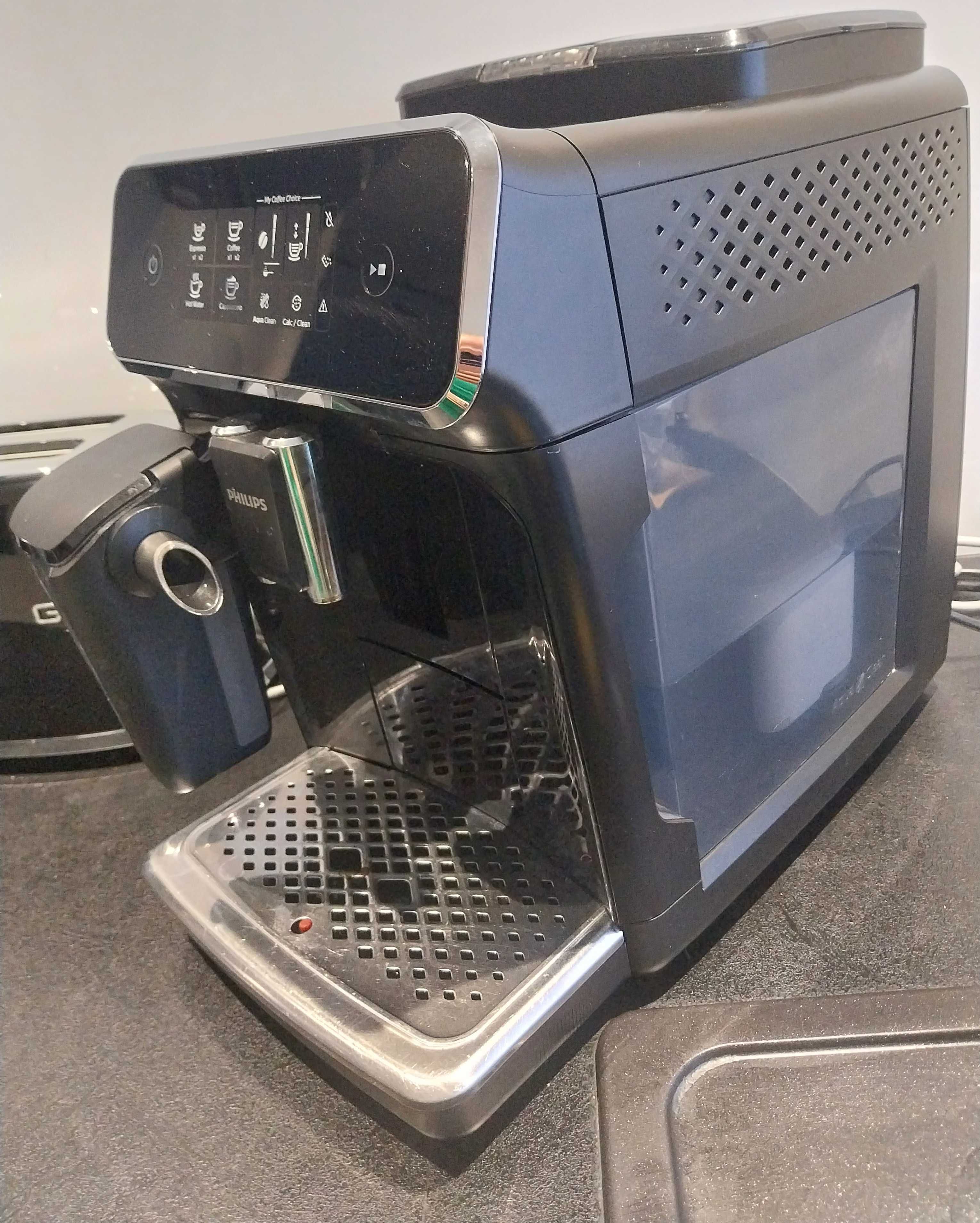 Ekspres Philips LatteGo 2230 czarny