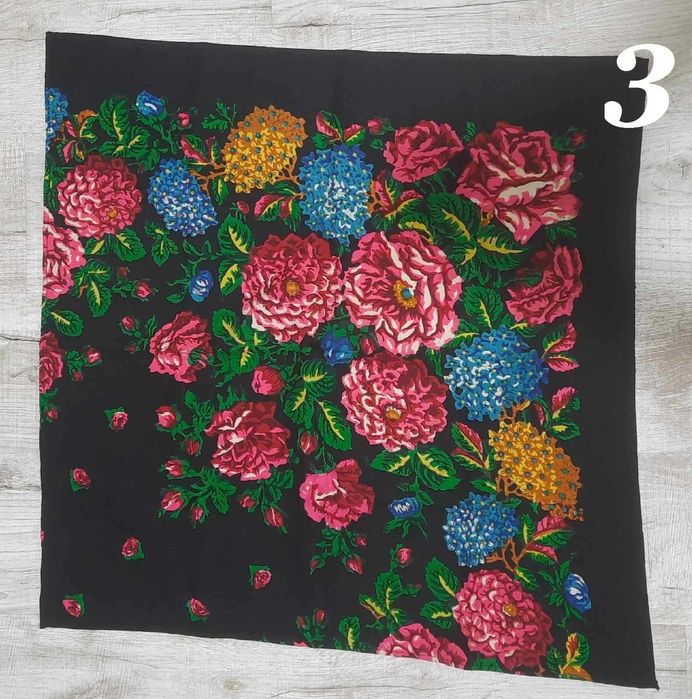 Платок шерстяной времен СССР. Хустка шерстяна, хустина.