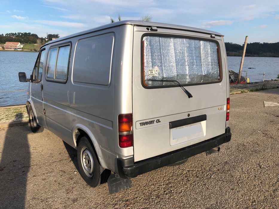 Ford Transit 1992 – 7 Lugares / Furgão / Campervan – Super Versátil!