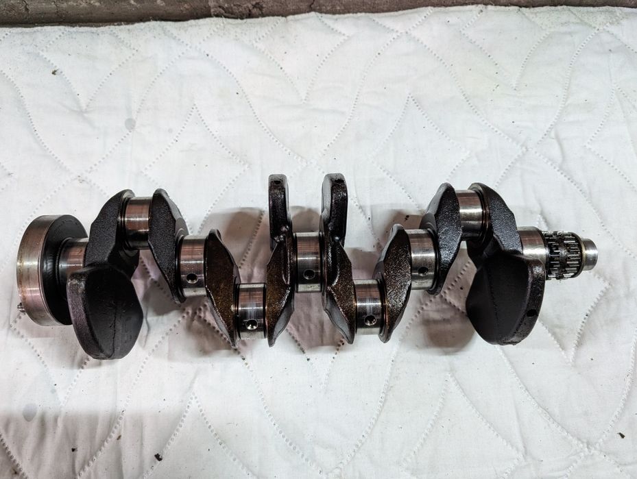 Колінвал 1.2 tce 2757R renault nissan