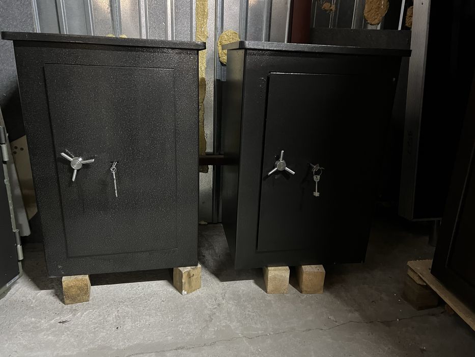 Сейф 1 клас опору Рубікон для збереження  документів