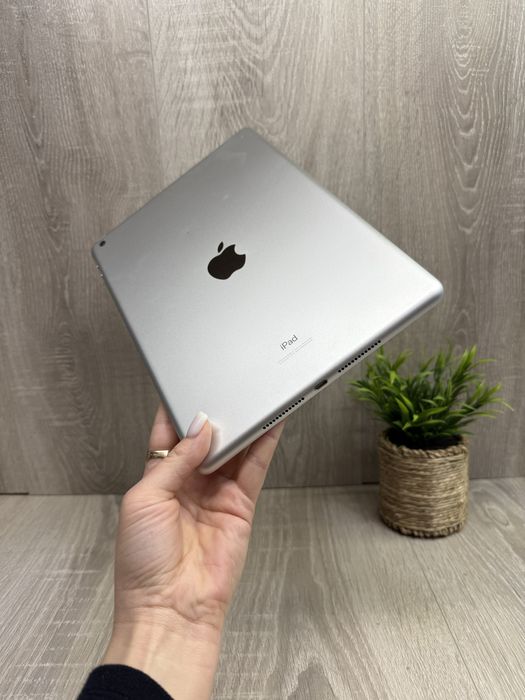 iPad 7 (2019), 32 GB, Wi-Fi