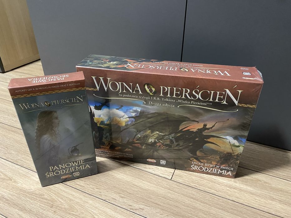 Gra planszowa Wojna o Pierścień: Druga edycja plus dodatek Panowie