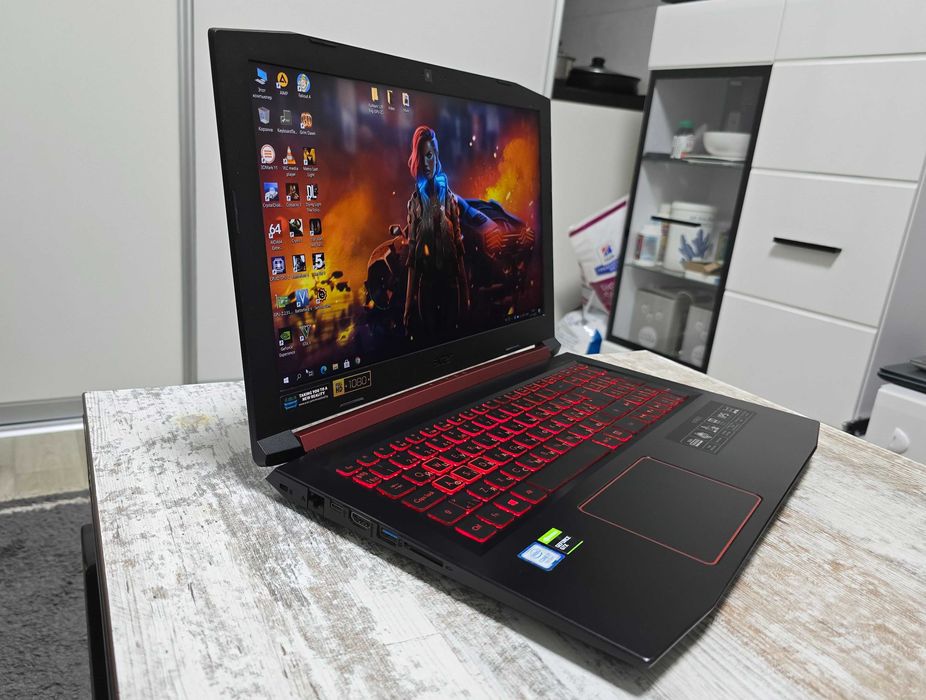 Acer Nitro 15.6" IPS (Core i7/GTX 1050 4GB/20GB DDR4/SSD 256GB+512GB)