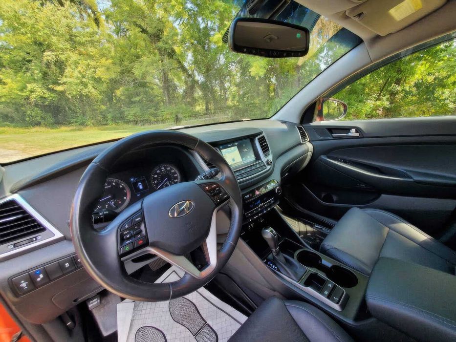 Hyundai Tucson      2017
