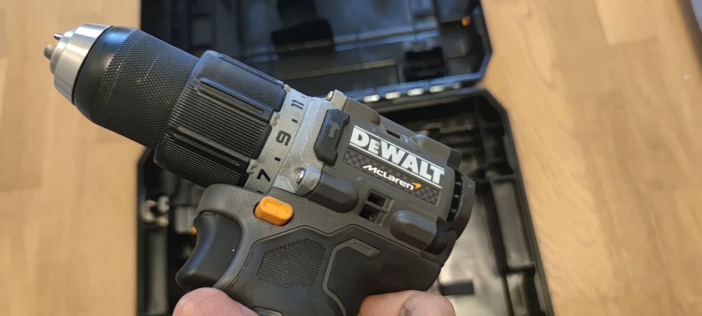 Wiertarko-Wkrętarka DeWalt DCD85ME2G 18V 2 akumulatory 1.7AH TSAK stan