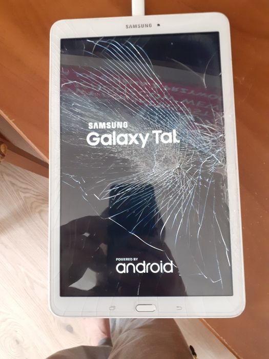 Tablet samsung galaxy tab e