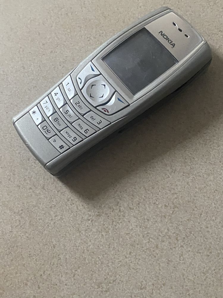 Nokia 6610 bez baterii