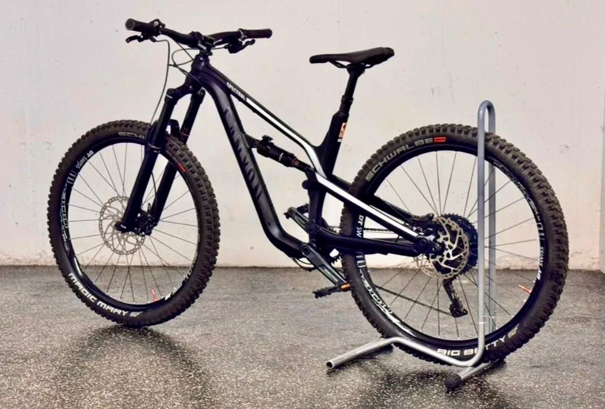 Canyon Spectral  2019 M 27,5 Rs Pike  DT Swiss Shimano XT Super Stan