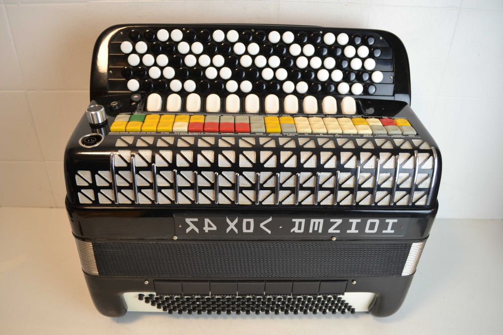 Acordeao Hohner Vox 4 midi 4 Voz. N 374