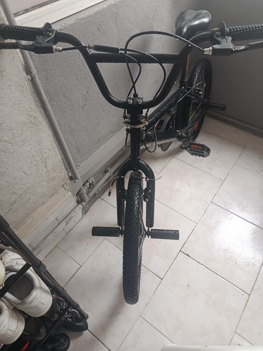 Bicicleta em bom estado geral