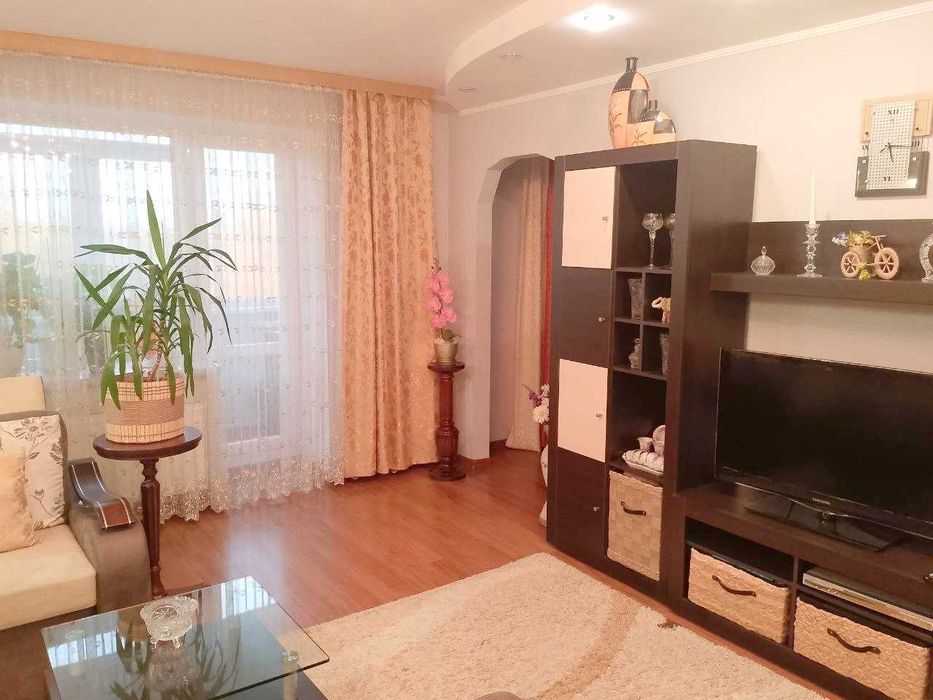 3 кімнатна з лічильником тепла та ремонтом по вул. Льотна, р-н Бойова