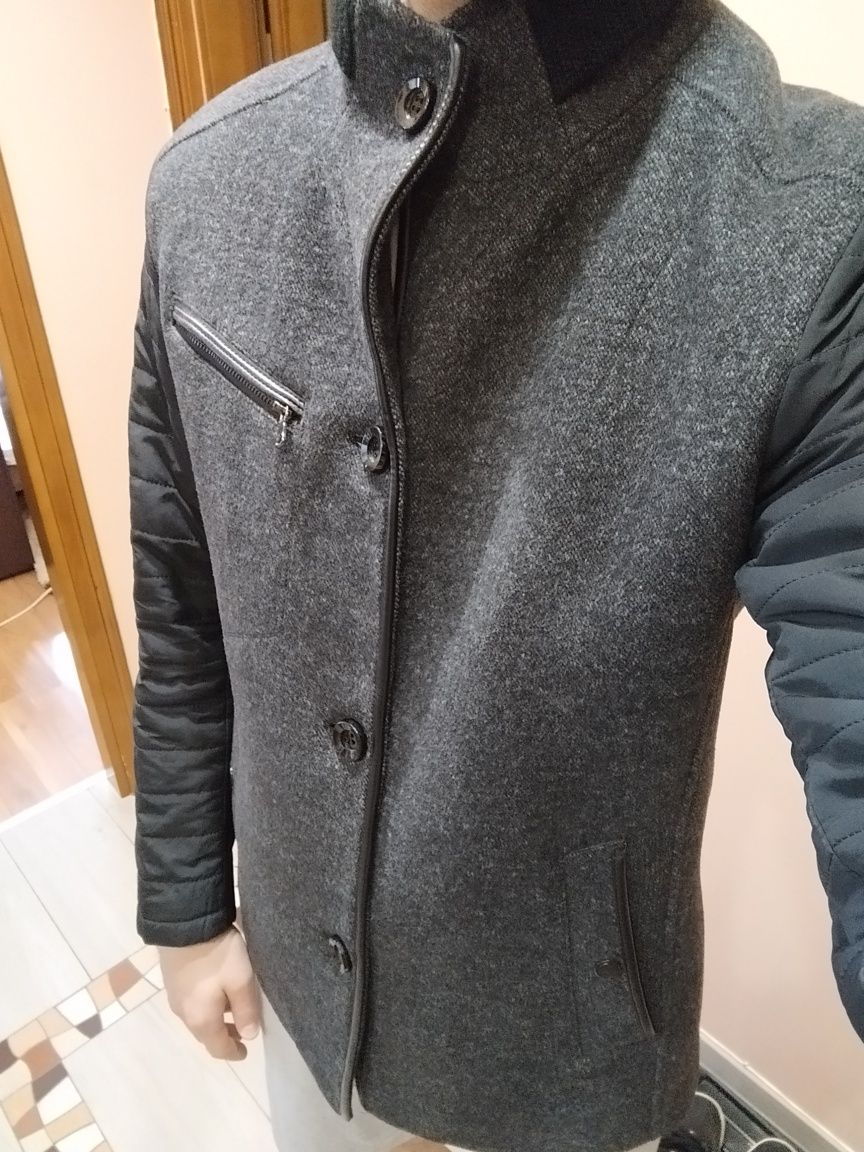 Куртка/пальто осіння/весняна