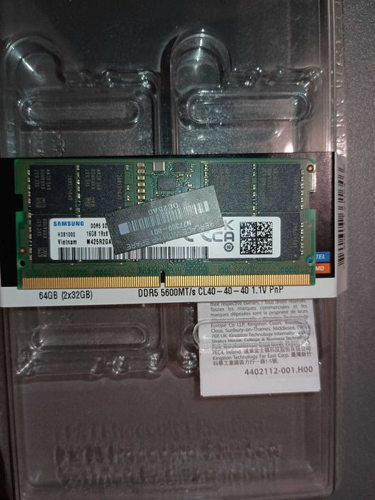 Pamięć RAM DDR5 Samsung M425R2GA3EB0-CWM 16 GB