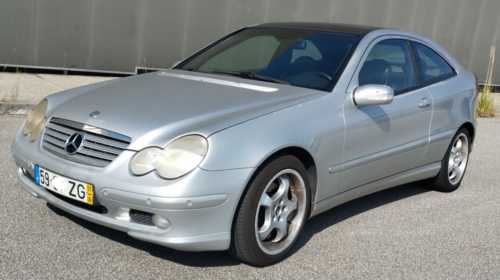 Mercede-Benz Sport Coupé 220 CDI
