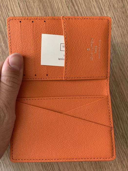 Гаманці Louis Vuitton в двох кольорах