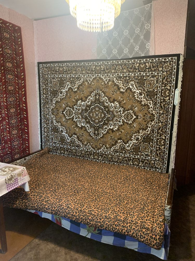 Продам 1 комнатную квартиру на Половках