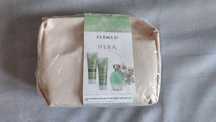 Zestaw Farmasi Woda perfumowana Hera kosmetyczka, balsam, żel