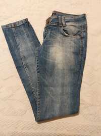 Skinny Jeans Bershka 40