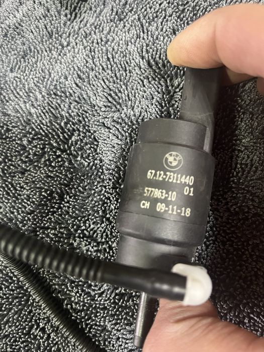 Моторчики омивача Bmw f15 фари та вікна