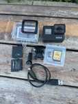 Екшн камера GoPro Hero 7 Black з комплектом