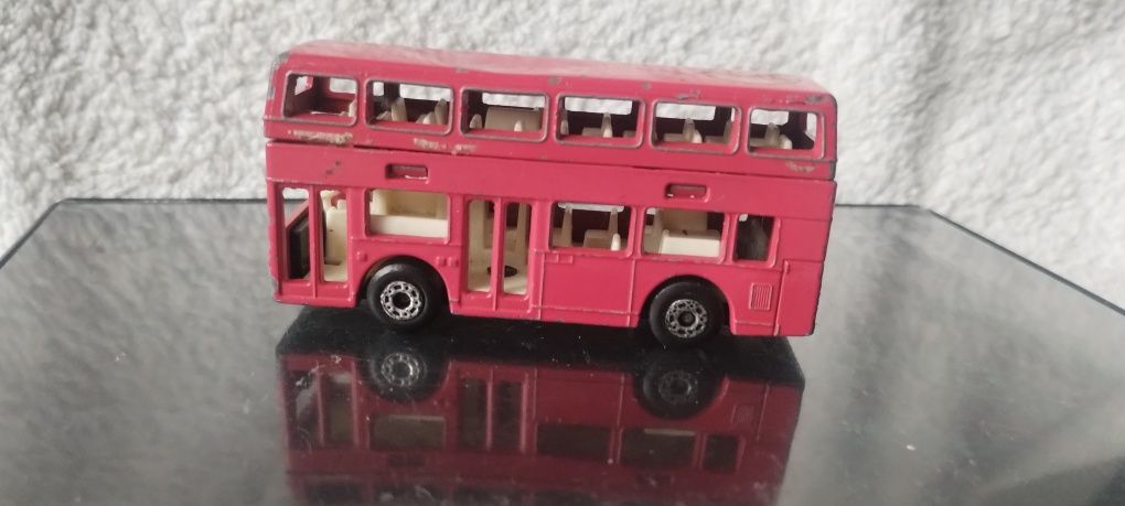 Matchbox London bus z 1981 r