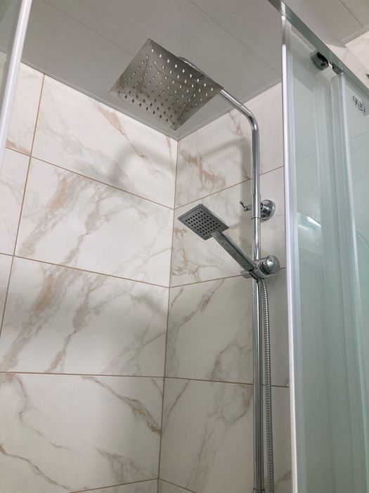 Квартира 4-кімнатна на болгарах