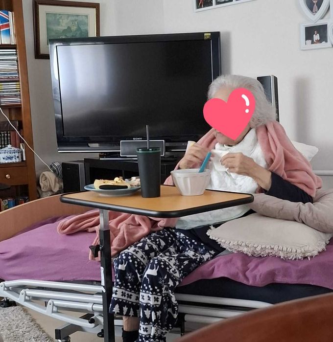 Mesa para cama articulada