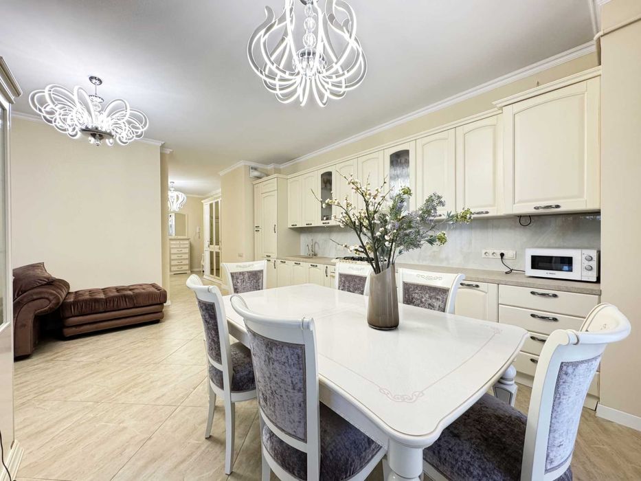 Продам 2кім квартиру з євроремонтом в ЖК "Avalon Garden" вул.Порохова