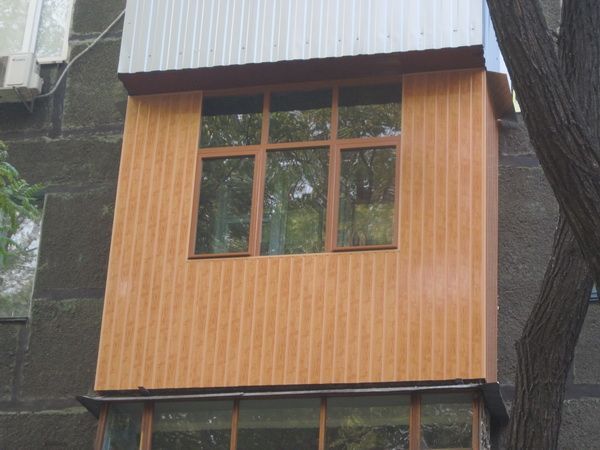 Балконные рамы из дерева ( столярные изделия ) недорого