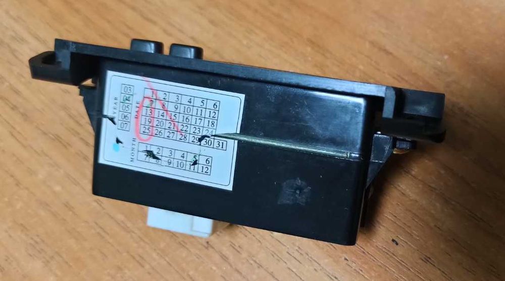 Годинник панелі приборів Ford Ranger Dashboard interior digital clock