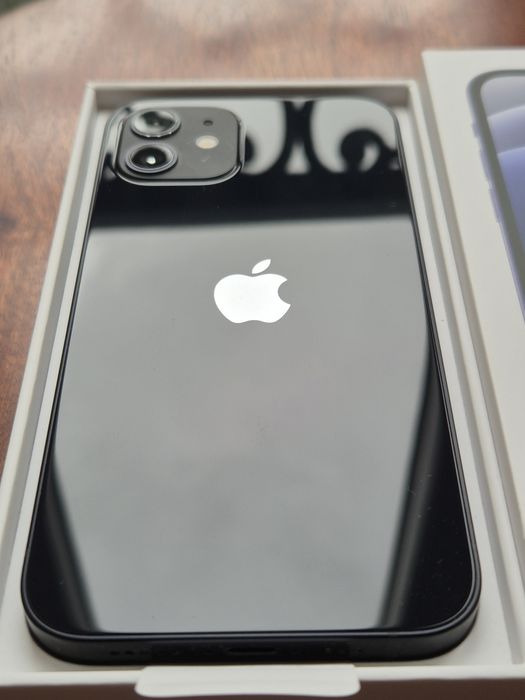iPhone 12 128GB Black