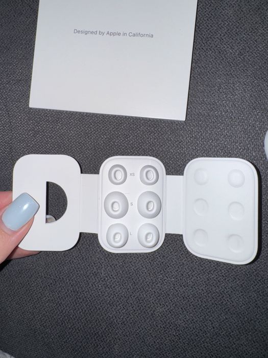 Słuchawki dokanałowe APPLE AirPods Pro II ANC Biały (Etui z USB-C)