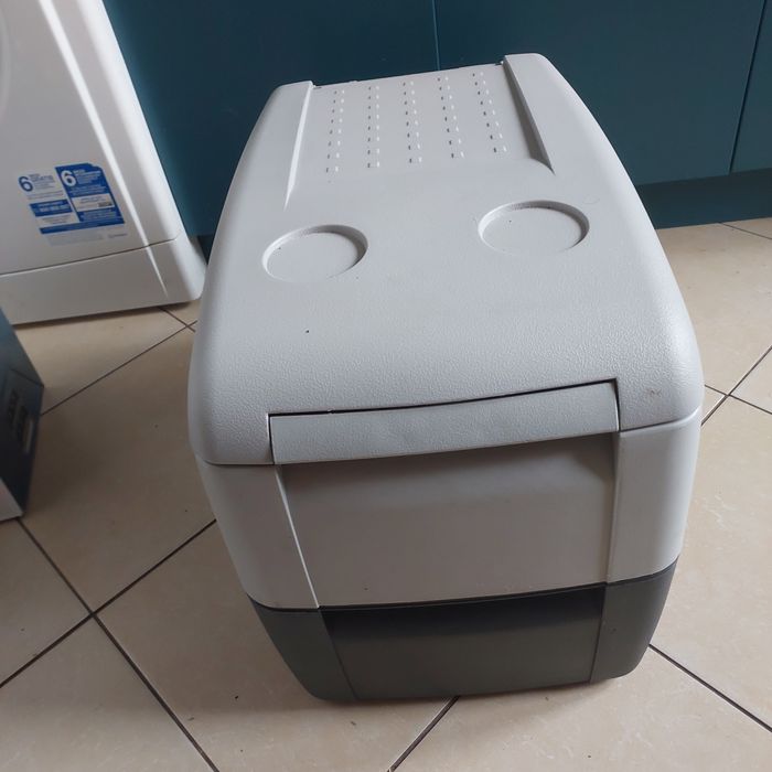 Lodowka kompresorowa Dometic cdf 36 + zasilacz