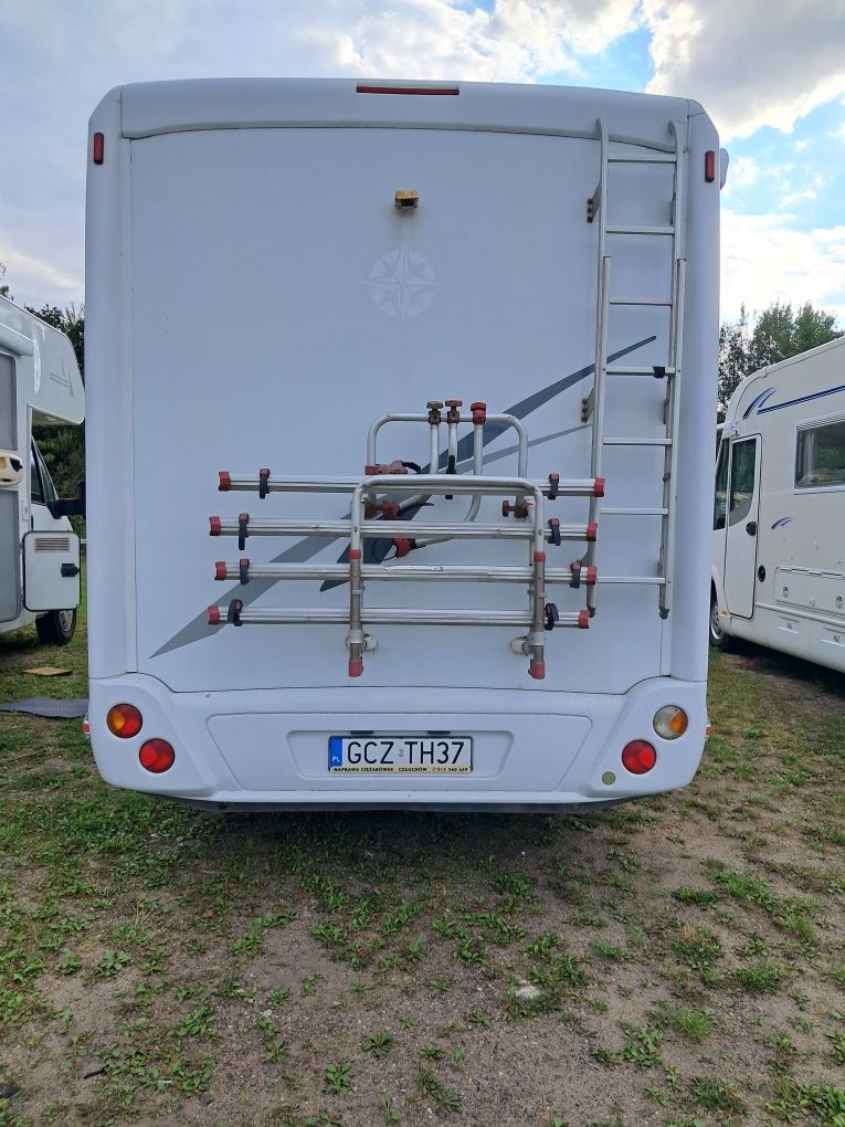 Kamper wynajem 4-osobowy