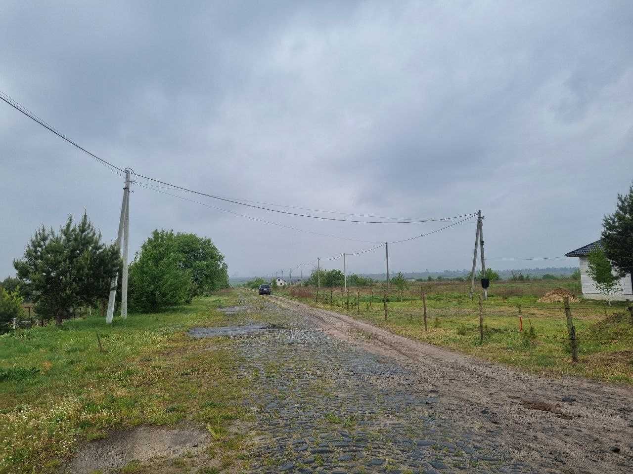 Ділянка Козлин 21 сотка під житлову забудову