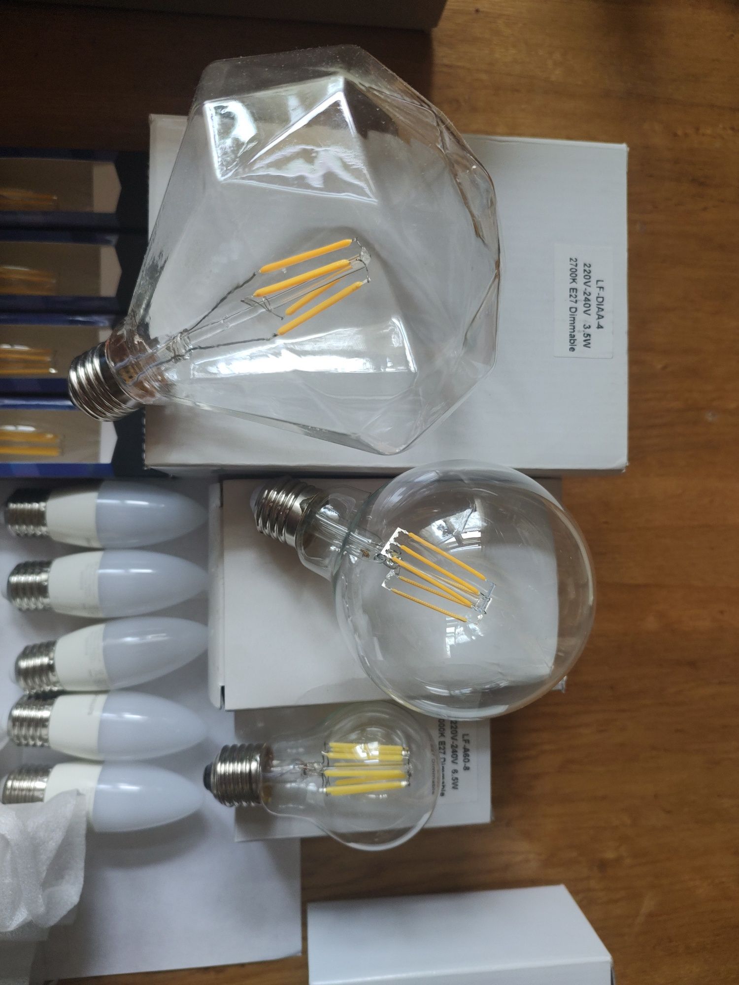 Лампа филаментная лампочка LED