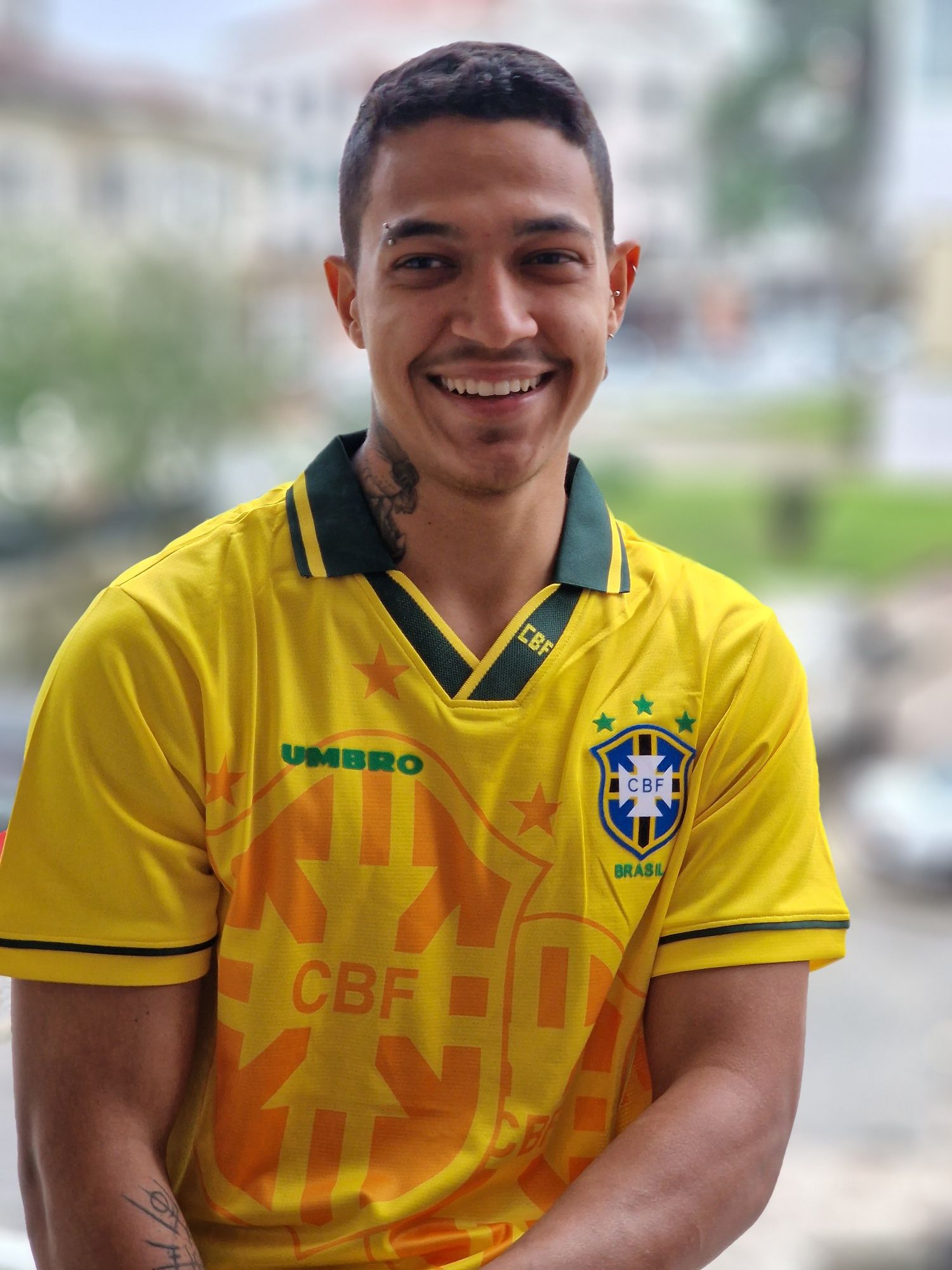 Camisa do Brasil 94 (L e XL)