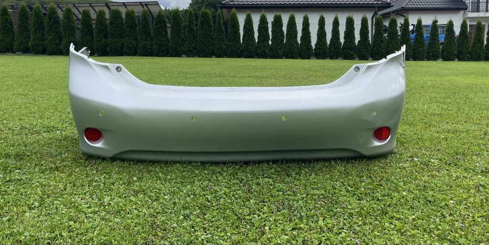 Zderzak tylny Toyota corolla e15