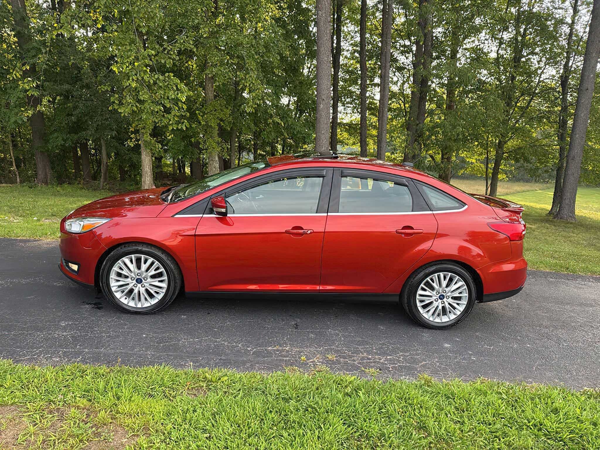 Ford Focus Titanium      2018