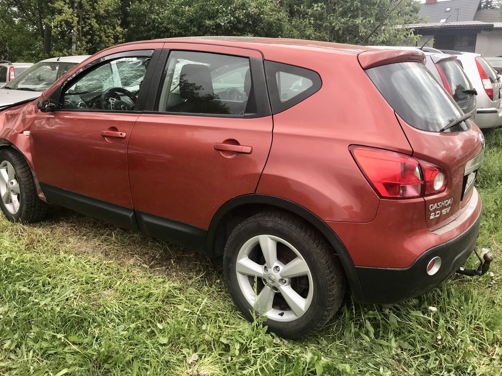 Nissan Qashqai 2.0 b + LPG Gas 2007 rok. USZKODZONY