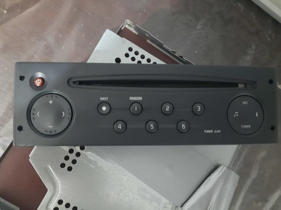 Renault AutoRadio modelo  tunner list emulador + painel auto radio