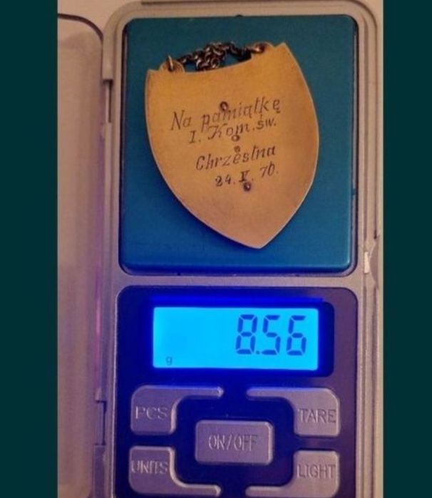 Wartość historyczna ,antyk ,srebro złocone 1931 rok ryngraf Matka Bosk