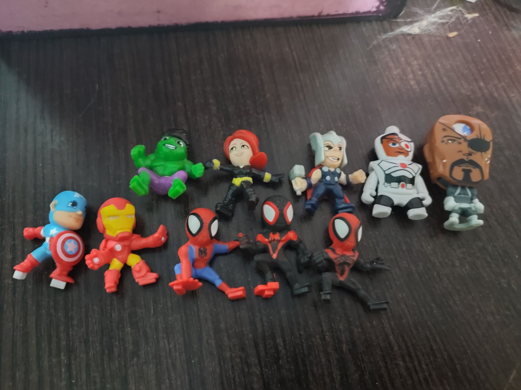 Игрушки от киндера