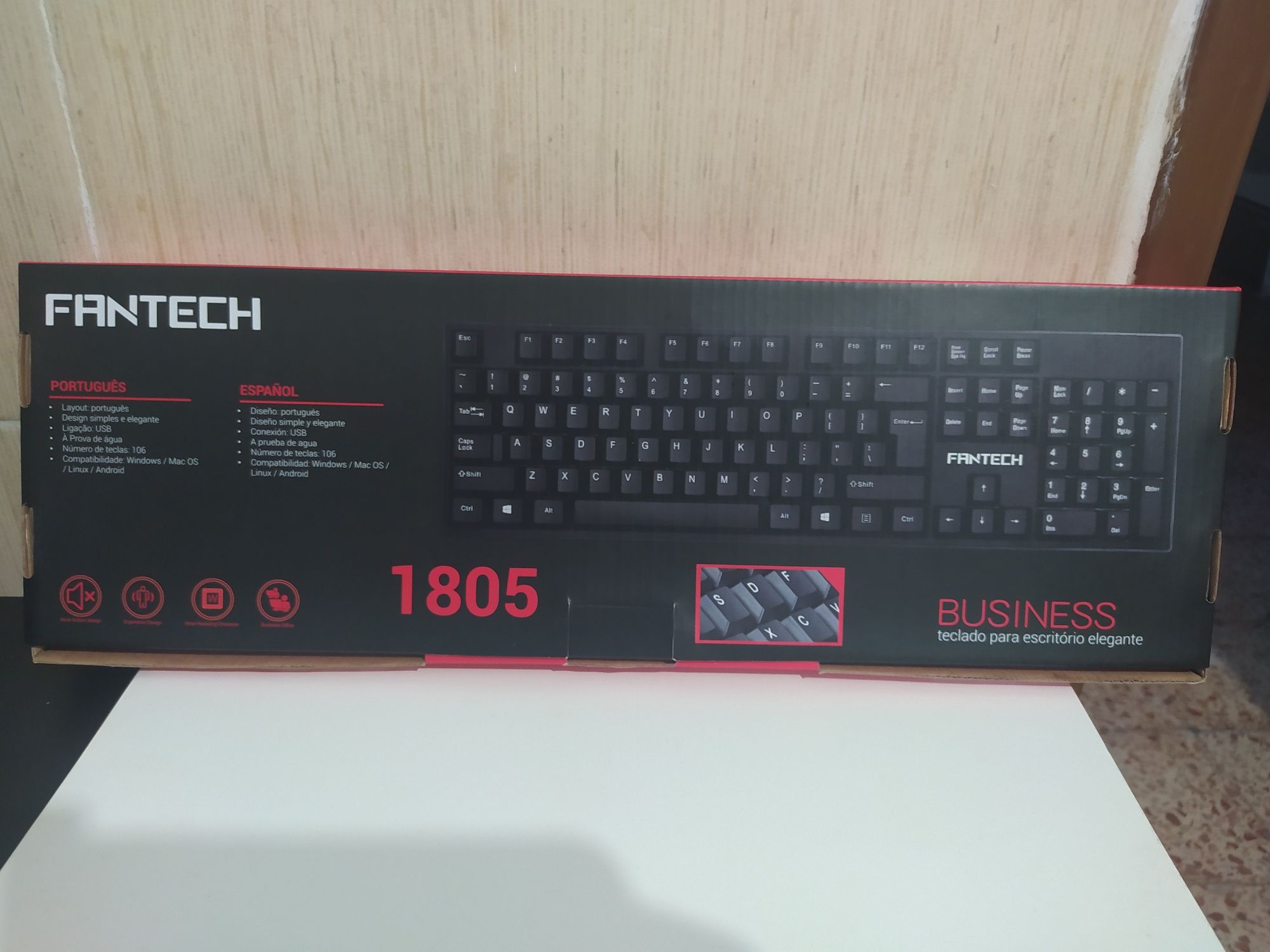 Teclado profissional silencioso Fantech - NOVO/Embalado