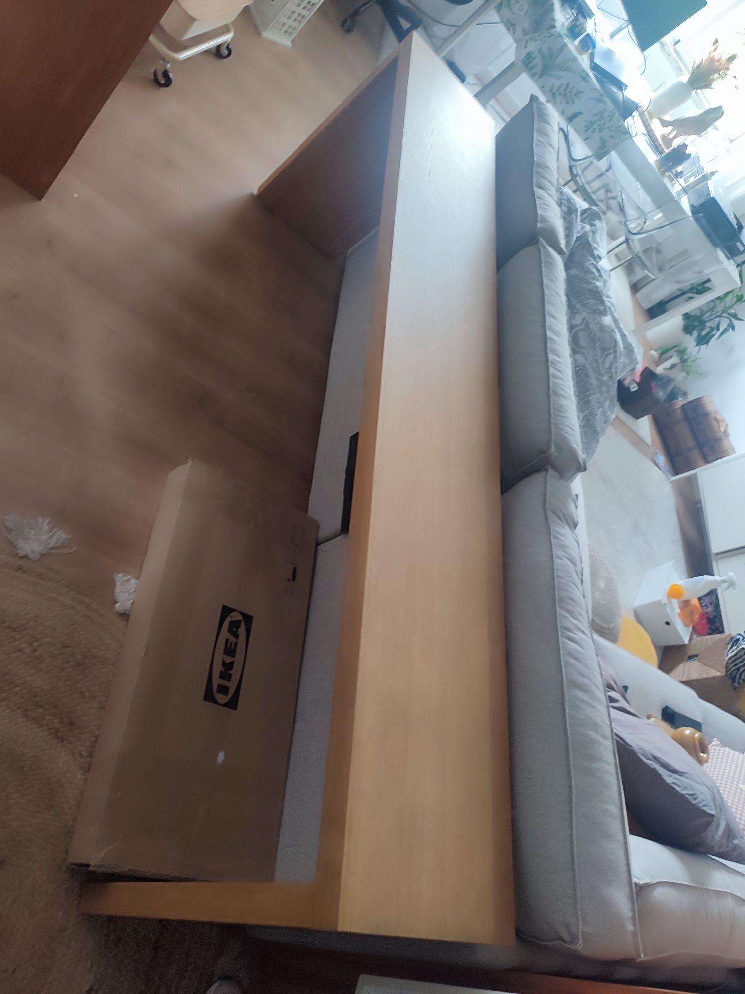 Mesa/Aparador Malm IKEA