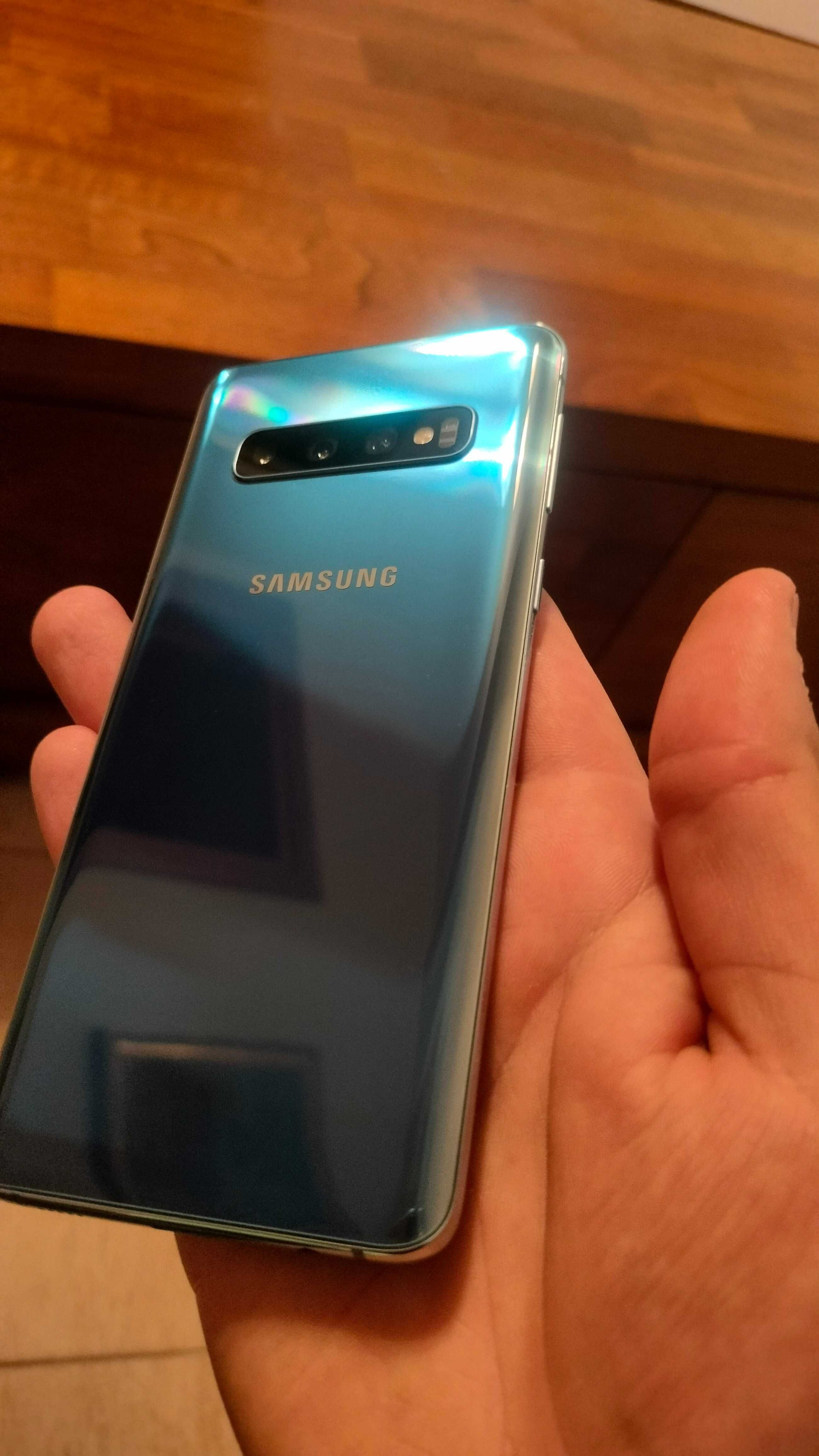 Galaxy S10 Odnowiony + pudełko, ładowarka, etui, szkło hartowane