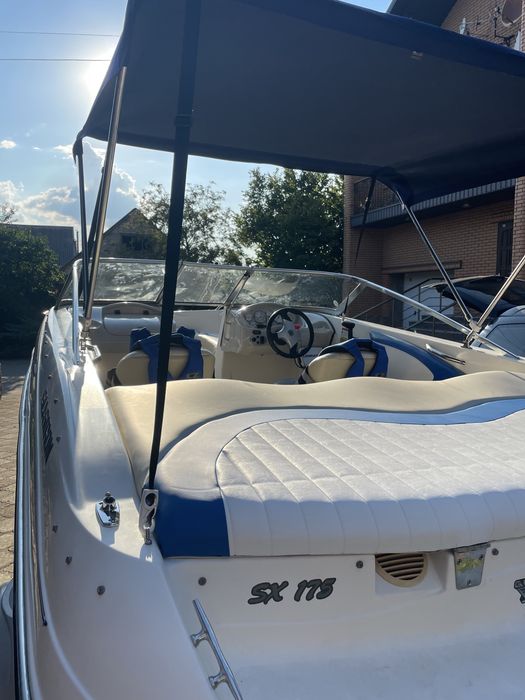 Катер Glastron 175 SX